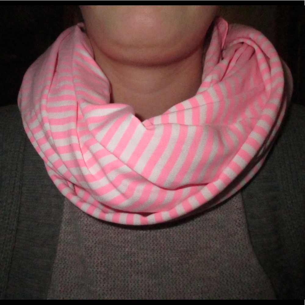 Lululemon scarf